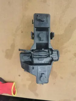 VW Touran Bakljus Höger 03-10 OEM