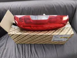 LAMPE ARRIÈRE DROITE MAGNETI MARELLI FIAT DOBLO