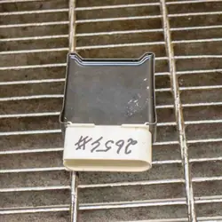 Bränslepumpsstyrenhet OEM 8888883608 för Volvo XC40