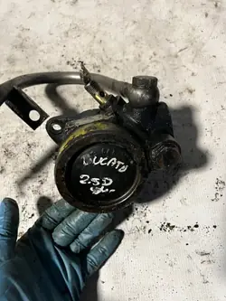 Pompe de direction OEM 7673955570 pour Fiat Ducato