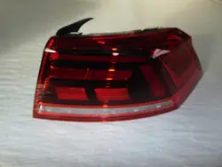 VW Passat B8 Luz Trasera Derecha Sedán 3G5945096J
