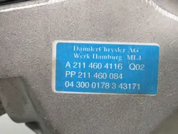 Croix de colonne de direction Mercedes-Benz OEM A2114604116