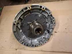 Käytetty Audi OE öljypumppu OEM 00 6HP19-vaihteistolle