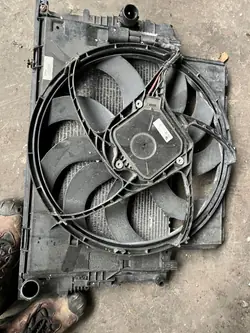 Wasserlüfter OEM 7608407 für BMW 1er 2.0 Diesel