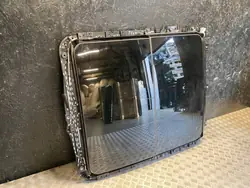 Käytetty lasikatto BMW 3 2022 OEM 8096248