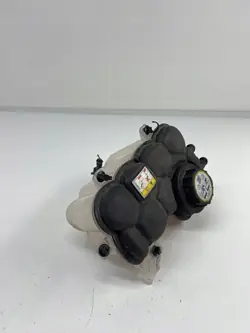 Réservoir de nivelage Jaguar F-Pace X761 OEM HX73-8A080