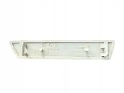 Audi A4 B9 oikea etulokasuoja OEM 8W9945120
