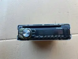 Radio CD Pioneer OEM DEH1600UBA para Audi A4 B5 1999-2001