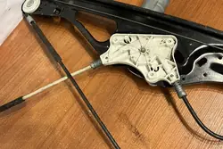 Elevador de vidro traseiro com motor MERCEDES-BENZ E (W211) OEM