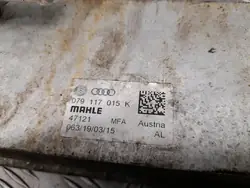 Audi A8 4.0 TFSI Radiador de óleo 079117015K