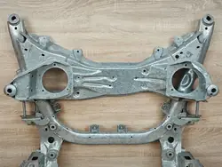 Cuna suspensión delantera OEM 8831665 BMW G26 Xdrive