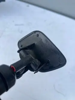 Cubierta de boquilla de lavado delantera derecha Audi A4 B5 FL A6