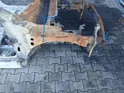 Nissan Juke II F16IIPODŁUZNICAPRAWA Rechte Vorderachsschiene