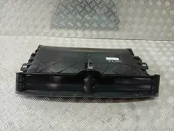 Grade de ventilação Tesla 3