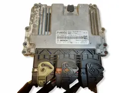 Ford Fiesta MK7 1.4 TDCI Moottorin ECU OEM 0281018239