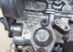 Carburador Pierburg OEM 2E 4137 - Estado Usado