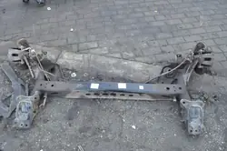 SEAT LEON III Trave Posteriore 5Q0501049AS