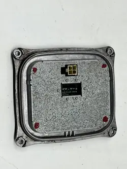 Module Convertisseur LED OEM 130732935000 pour Opel Astra J