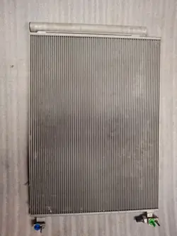 Ilmastointiradiatori MERCEDES W206 W223 A0995004102