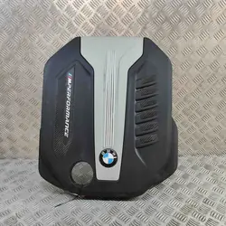 BMW X7 G07 2020 Moottorin yläkansi OEM 8571307