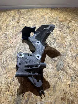 Suporte da bomba de combustível OEM 059130147R Audi A6