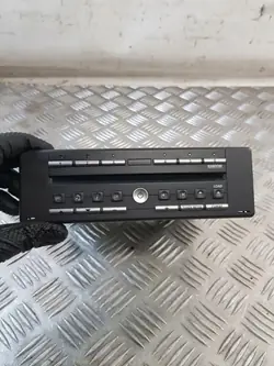 Renault Radio OEM 8200207099A für Espace IV