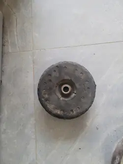 OEM 543207065 Fjädringsplatta Renault Master III