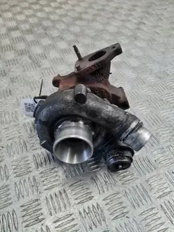 Turbo OEM 697628 pour Opel Vivaro 2.0L Diesel