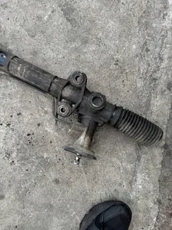 KIA Magentis ohjausvaihde OEM 463636 - Käytetty