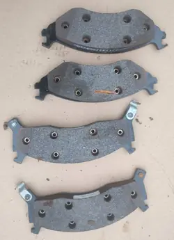 Remblokken voor OEM 04773575 Chrysler