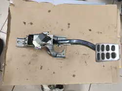 Hyundai i40 Rempedaal OEM 328003X110 - Gebruikt