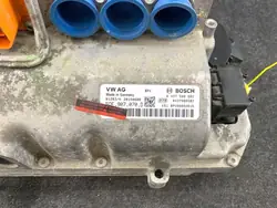 Omvormer Volkswagen e-Golf OEM 0437508582 Gebruikt