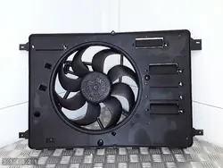 Kylarrubrik Ford Ecosport 2016 med kåpa