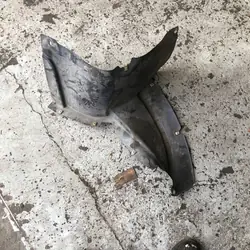 Etupyörän kaari Volkswagen PASSAT CC 3C8805911D