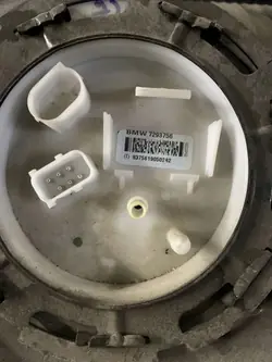 Réservoir carburant BMW X3 F25 OEM KSI3251 - Occasion