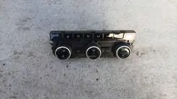 Skoda Karoq airco paneel OEM 565907044cm - Gebruikt
