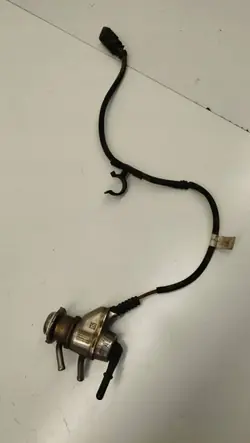 Porsche AdBlue-suutin OEM 0DB05CH506 - Käytetty