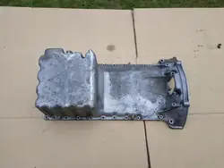 Oljepanna Mercedes 124 W124 2.0 2.3 M102 1020142302