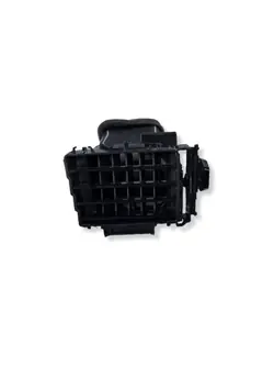 Opel Astra L sidoventilationsgallret OEM 9840073780