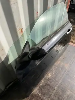 Porta Dianteira Esquerda Alfa Romeo GT OEM 04 - Usado