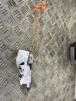 Serrure trappe à carburant Subaru OEM FBZ10996