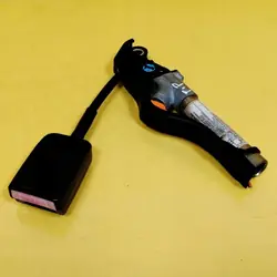 Hebilla cinturón delantero derecho OEM DRC99468