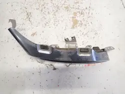 Bouton d'échappement droit OEM 8W0253826L Audi A4 B9