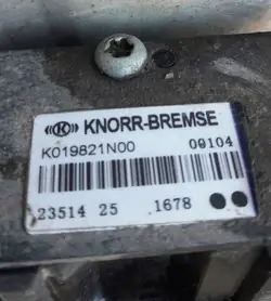 Turvatyynyventtiili OEM K019821 Renault Premium Magnum
