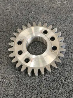 Pignon d'arbre de pompe CR MAN OEM 51113010258