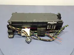 Caja de Fusibles Mercedes OEM A2465400040 - Usado