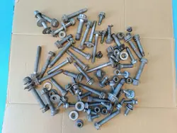 Audi Q3 F3 Sportback Aufhängungsschrauben OEM 5,45kg