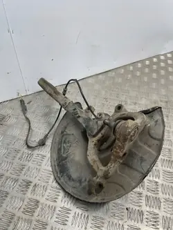 Moyeu de roue avant droit OEM DTS4791 Mercedes-Benz