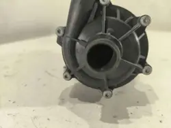Pompe à eau Mercedes-Benz OEM 0005000386 - Occasion