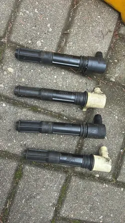 Bobina de ignição 1.4 T-Jet Alfa Romeo Mito OEM 0221504024